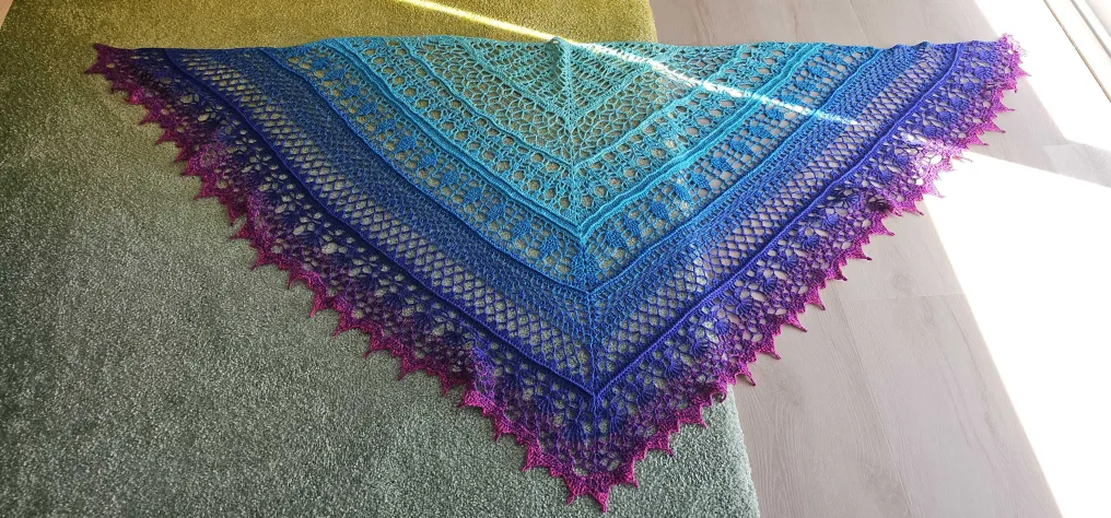 Ombre Lace Shawl